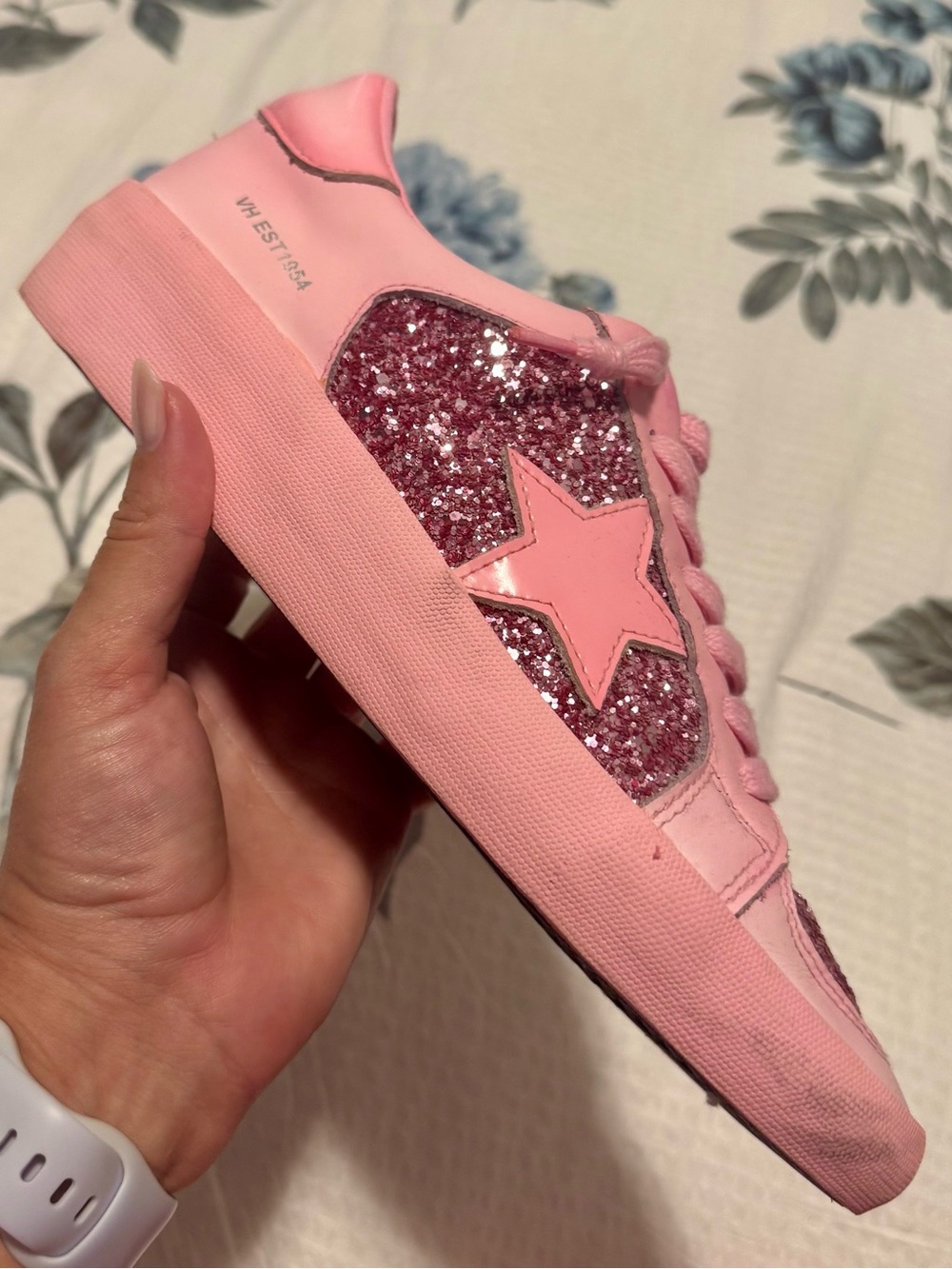 Vintage Havana Pink Glitter Low-Top Sneakers - Picture 2 of 5